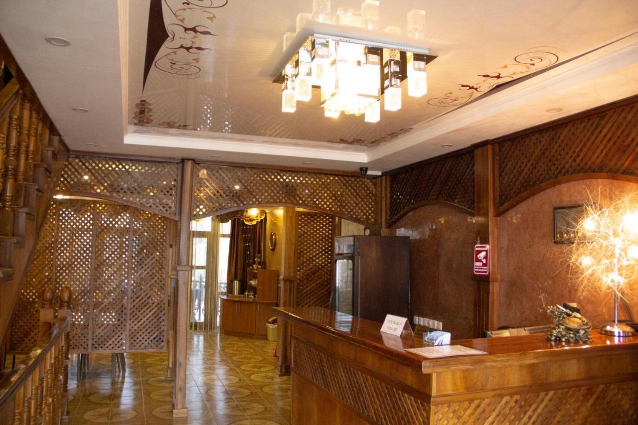 Kristall Hotel Bosteri Luaran gambar