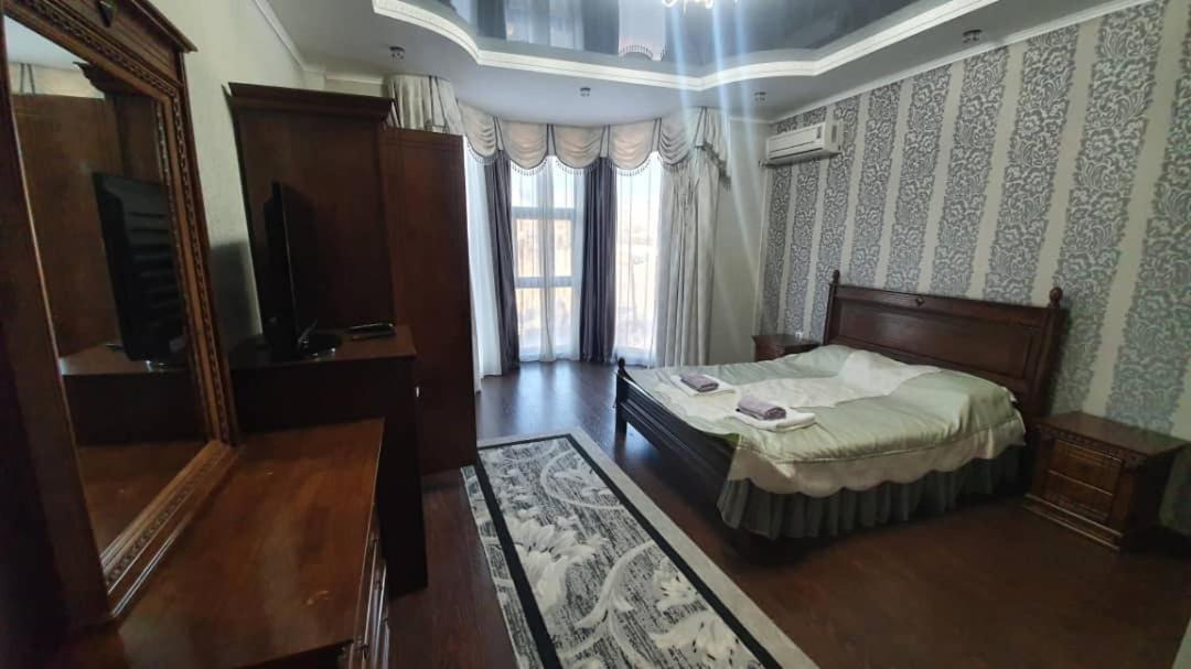 Kristall Hotel Bosteri Luaran gambar