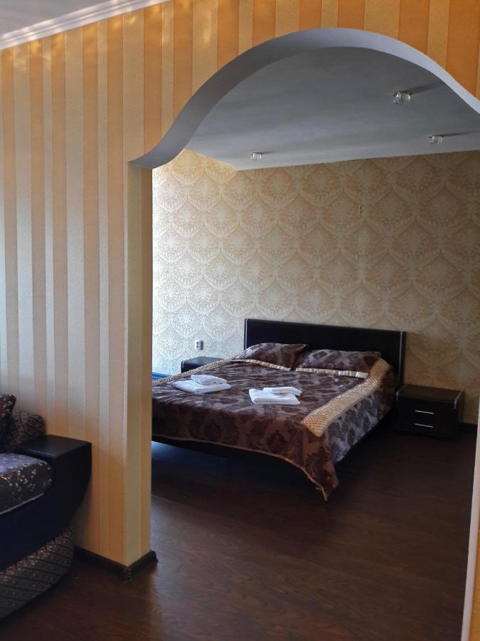 Kristall Hotel Bosteri Luaran gambar