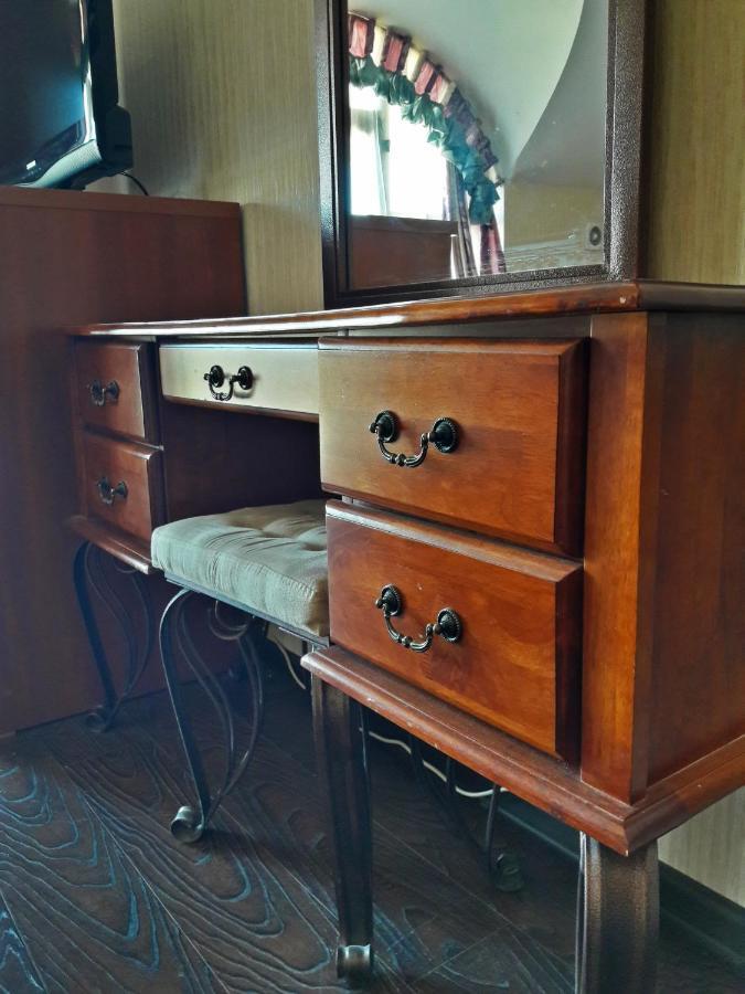 Kristall Hotel Bosteri Luaran gambar
